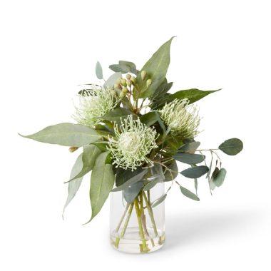 Pin Cushion Bouquet Tillie Green